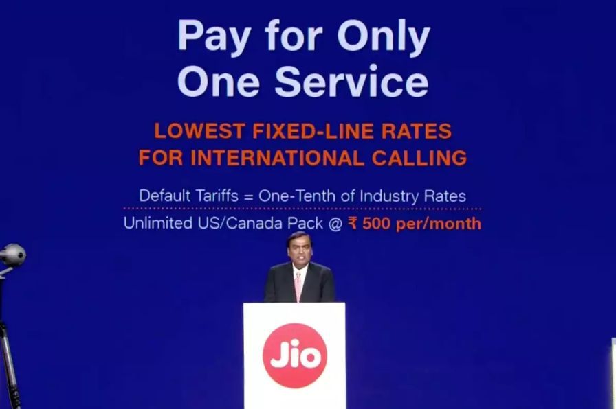 Jio GigaFiber customers will get unlimited calling to US and Canada at Rs 500 per month.